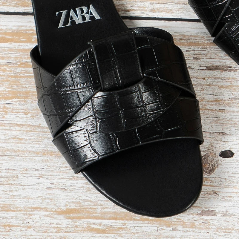 Woven Flat Women's Sandals for Summer Comfort