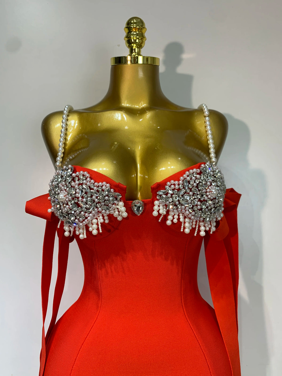 Women Backless Bodycon Bandage Dress with Pearls