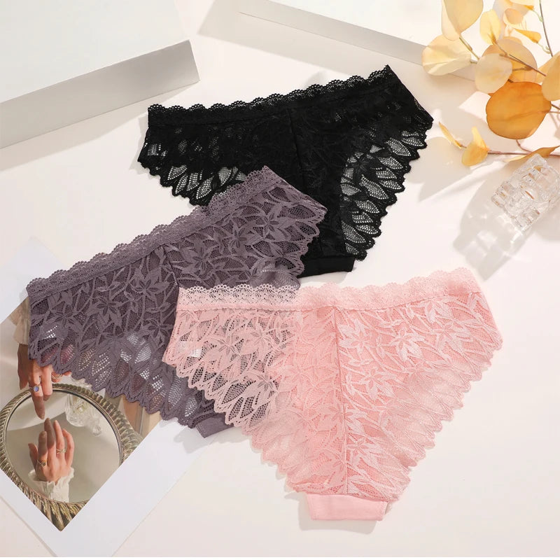 Lace Hollow Out Low-Waist Floral Briefs for Women