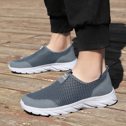 Lightweight Breathable Slip-On Men Casual Shoes Size 39-47
