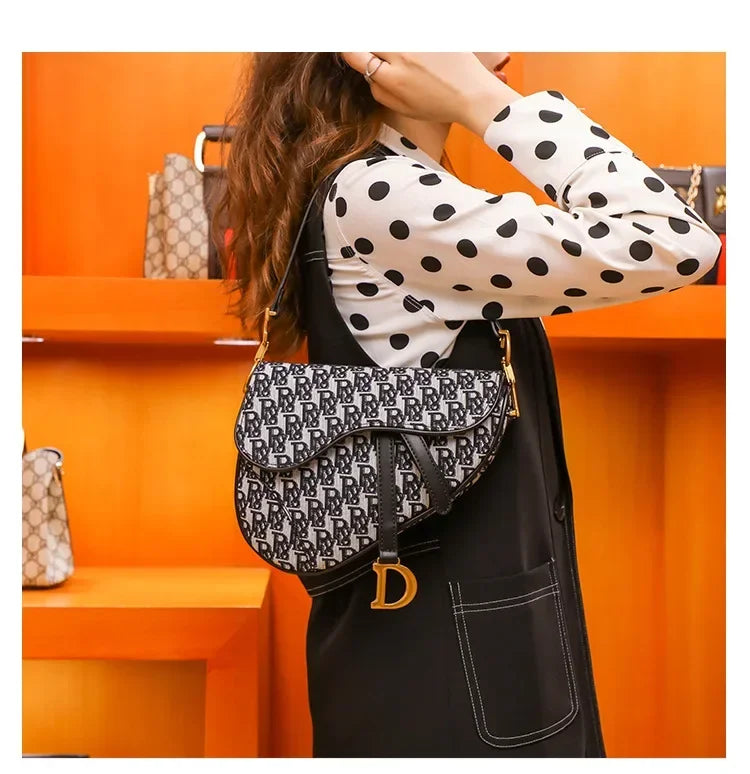 Pi8 Luxury Microfiber Leather Women Clutch Bag