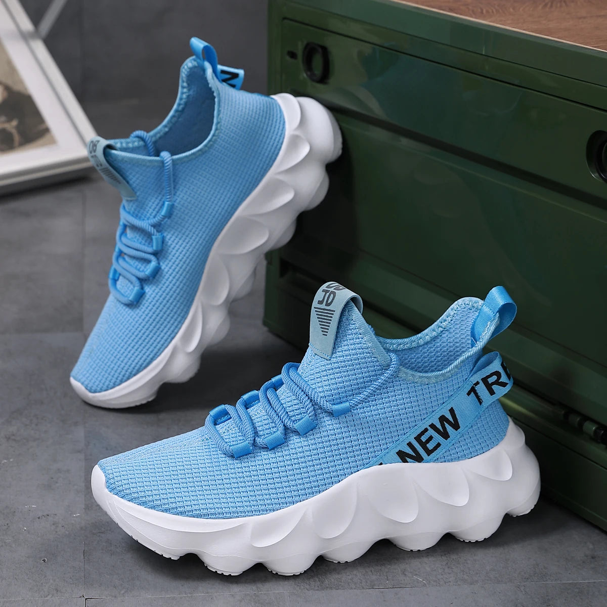 Men's Large Size Casual Hiking and Running Shoes