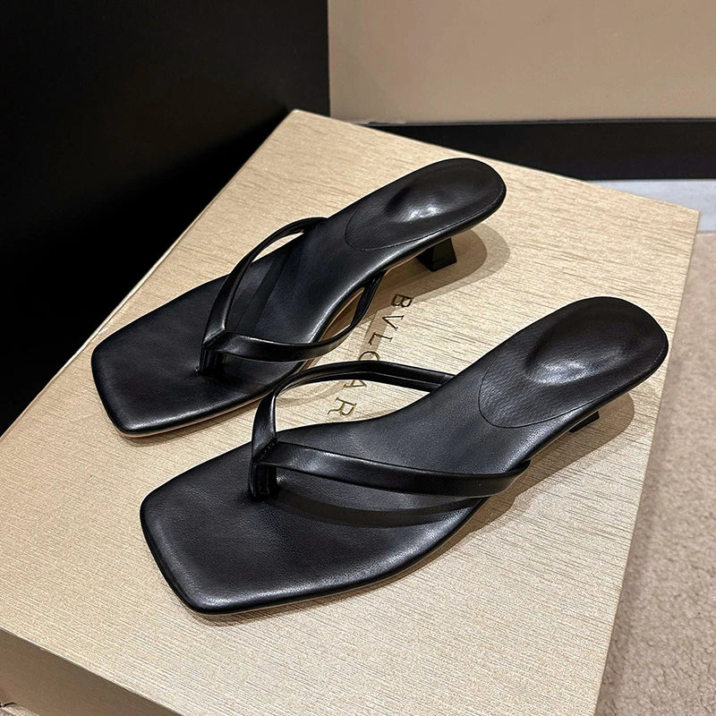Women’s Low Heel Clip Toe Slippers for Summer Casual Wear