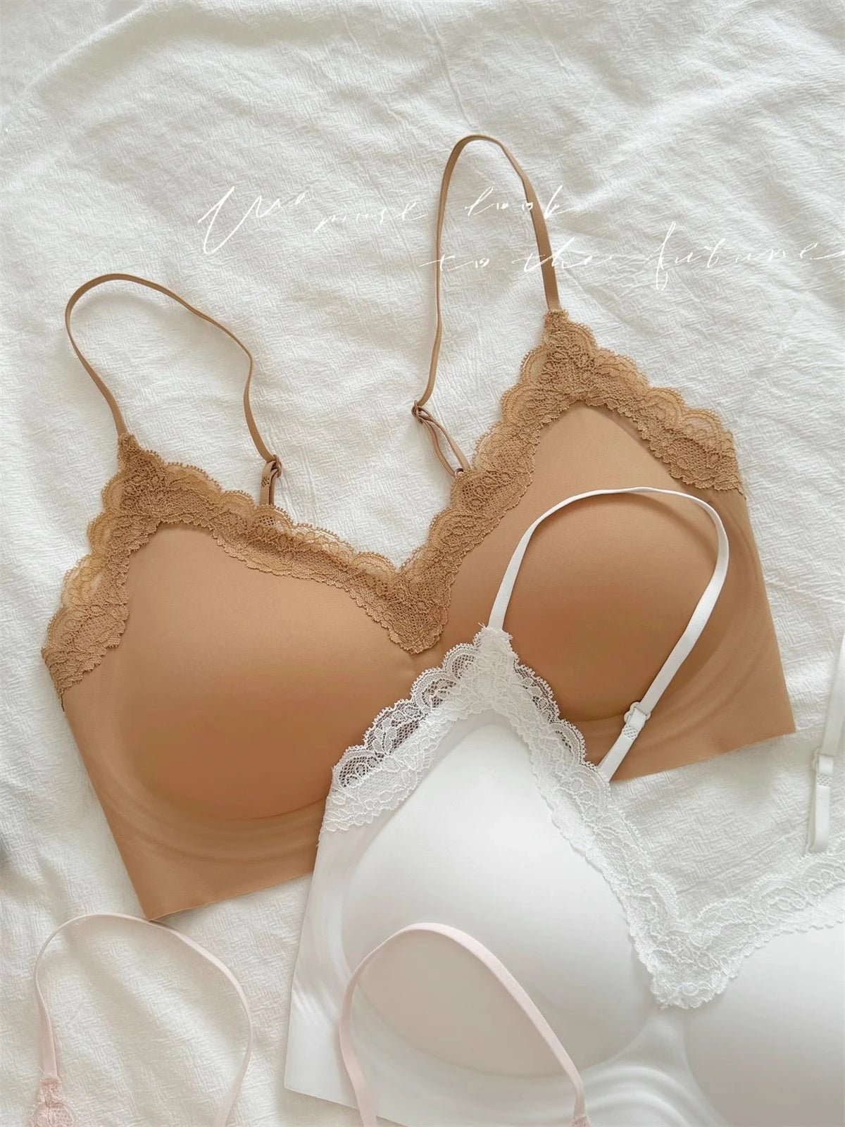 French Lace V Neck Seamless Wireless Bra S-XL