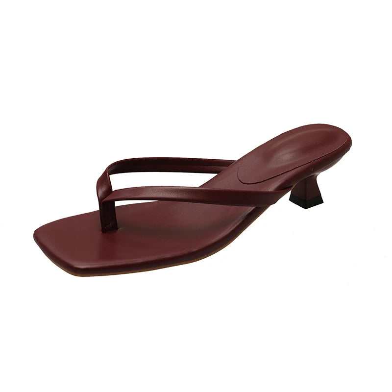 Women’s Low Heel Clip Toe Slippers for Summer Casual Wear