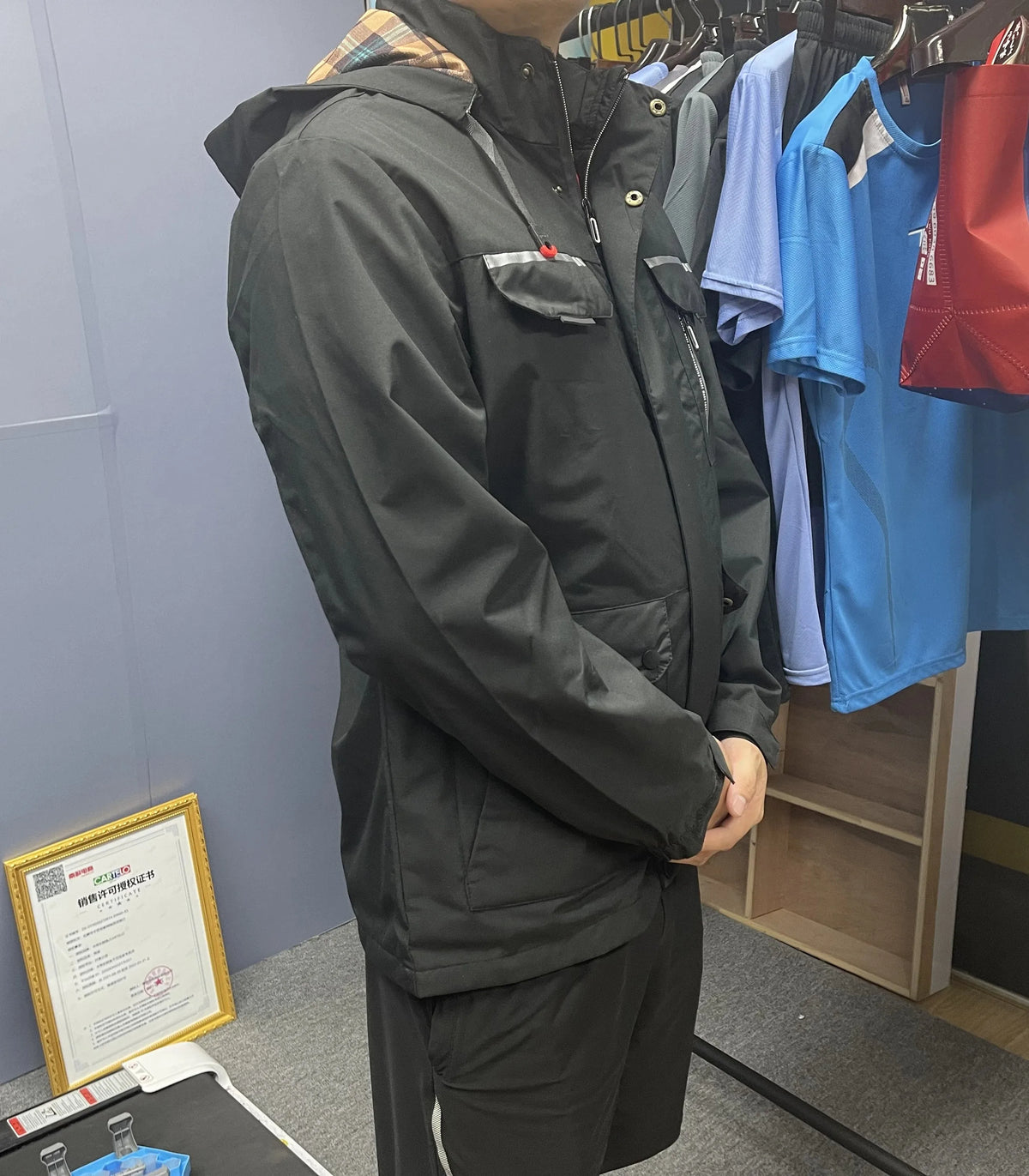 Men's Windbreaker Jacket Waterproof Hooded Soft Shell