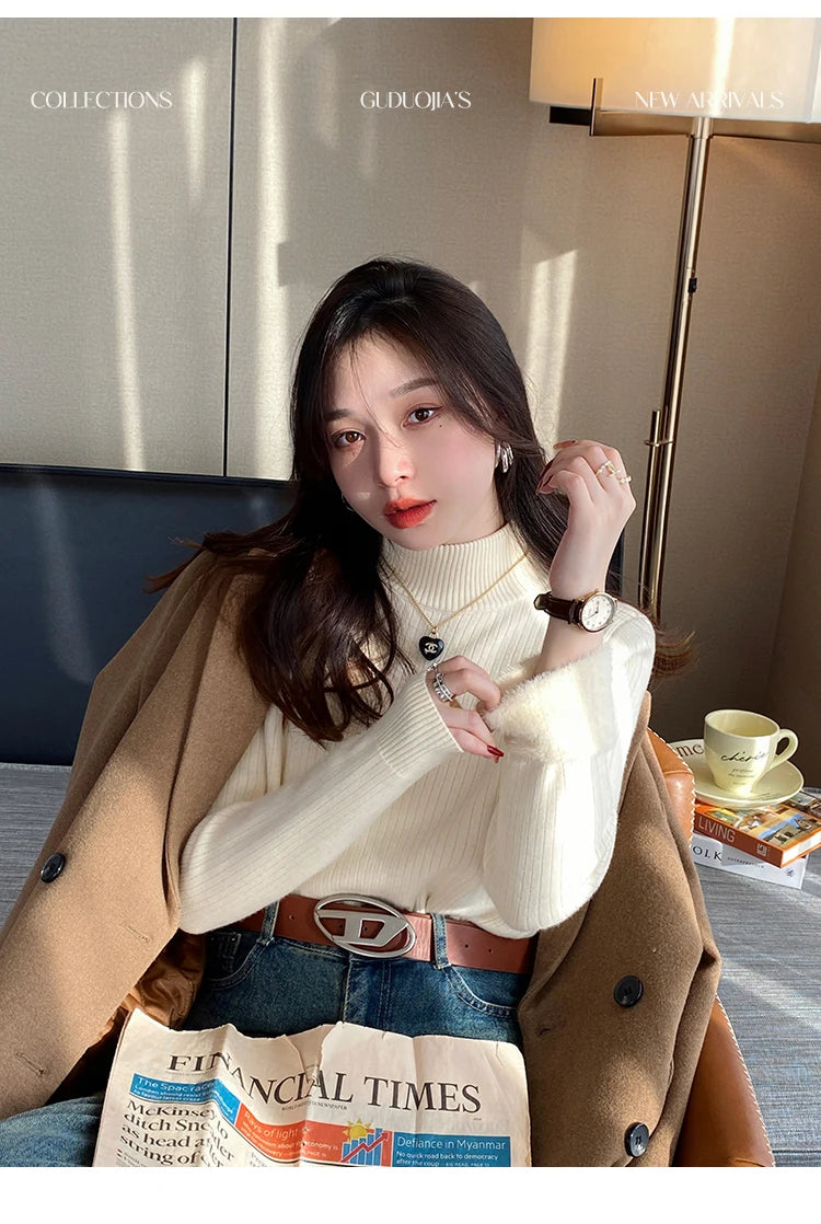 Women's Turtleneck Sweater with Velvet Lining