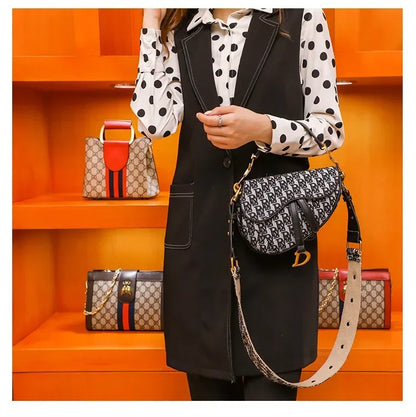 Pi8 Luxury Microfiber Leather Women Clutch Bag