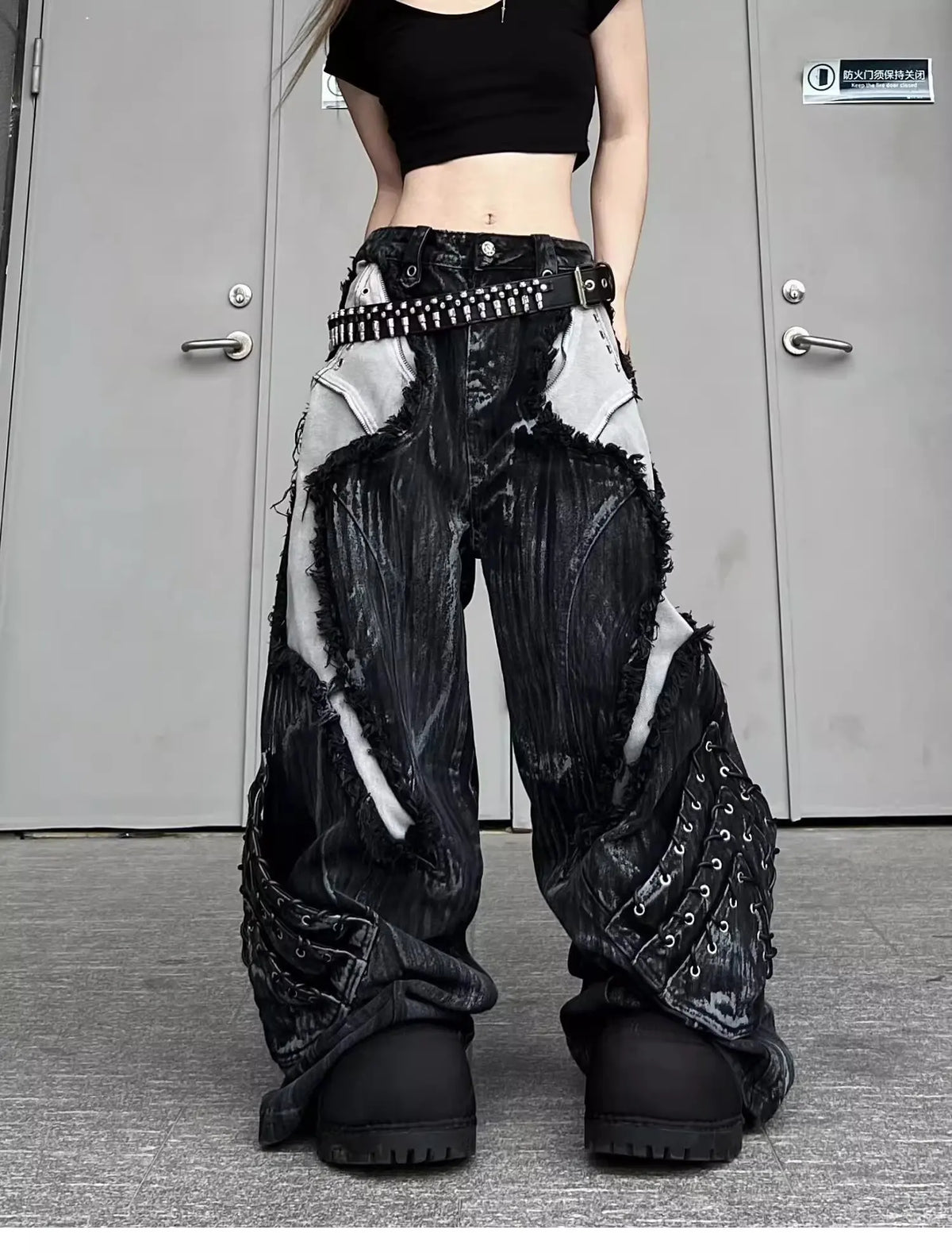 Vintage Distressed Wide Leg Cargo Jeans for Women
