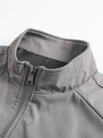 Men's Casual Zipper Jacket in Polyester for Spring and Autumn