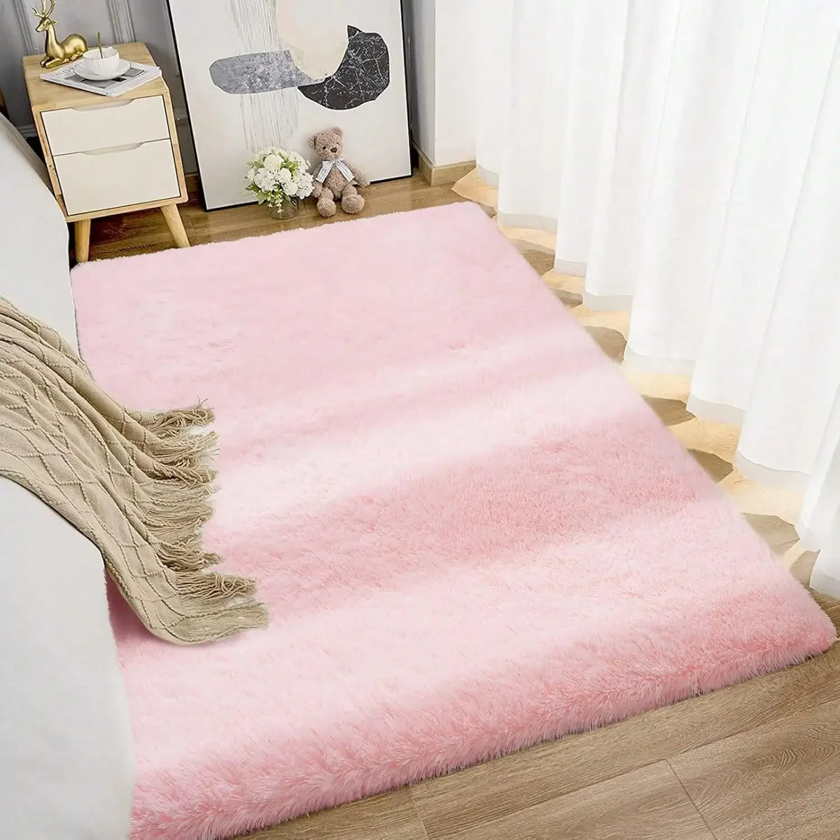 Black Plush Long-Pile Carpet, Soft Non-Slip Rug