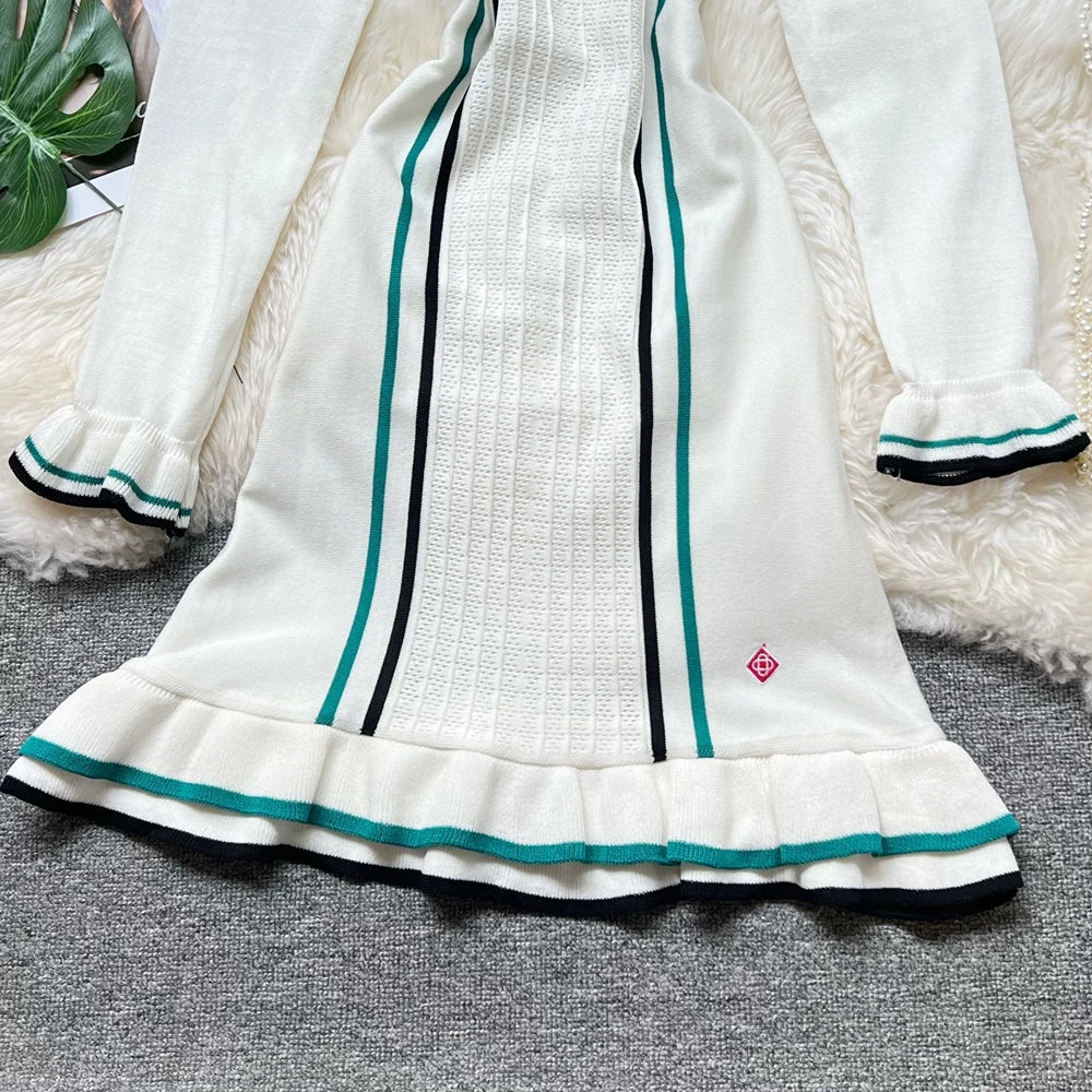 Women Knitted Mini Dress with Ruffles