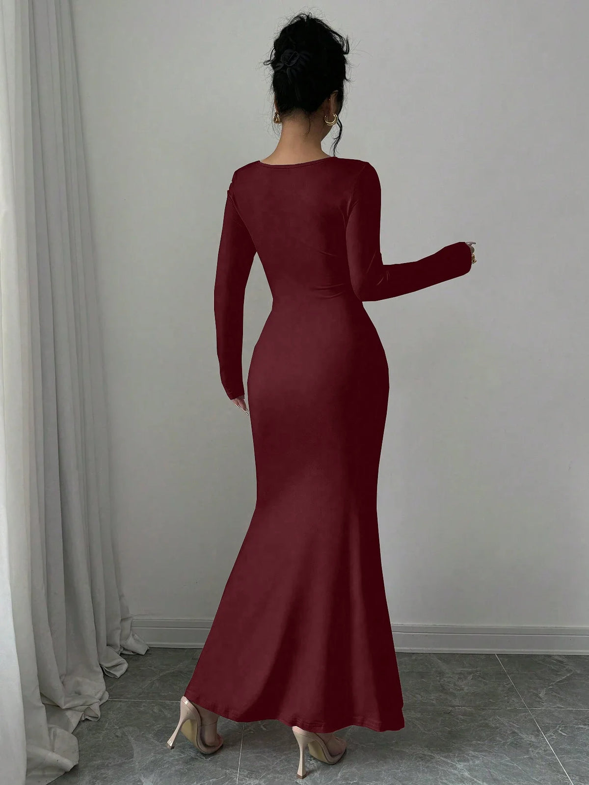 Elegant Retro Solid Color Square Collar Long Sleeve Dress