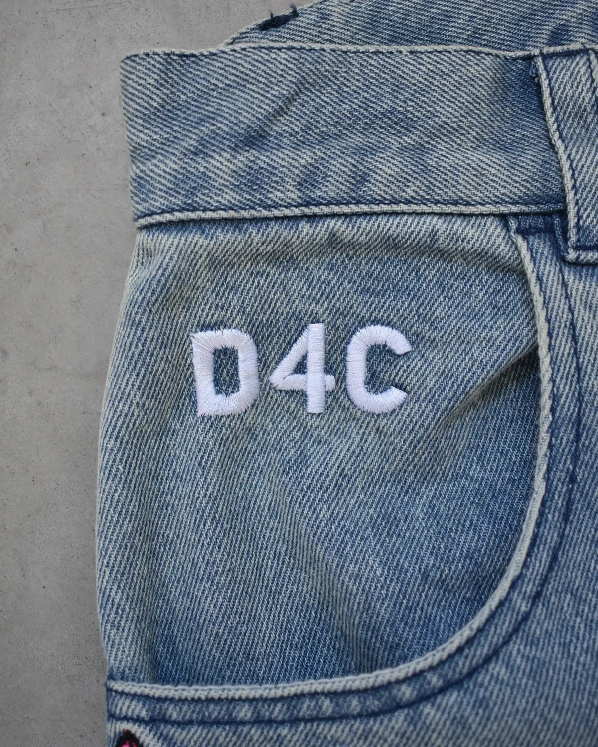 Y2K High Waist Baggy Jeans with Pink Heart Embroidery