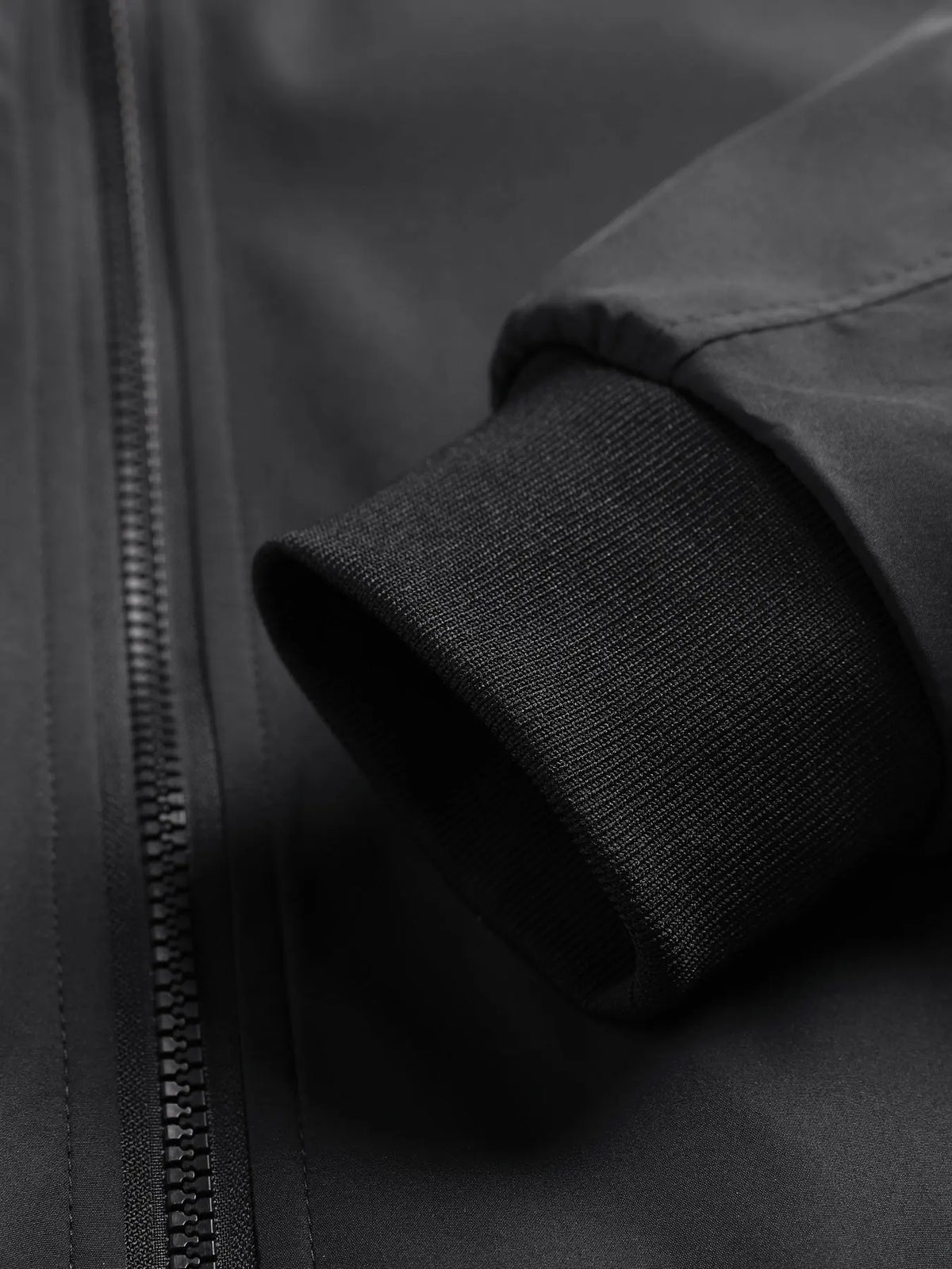 Men's Casual Zipper Jacket in Polyester for Spring and Autumn