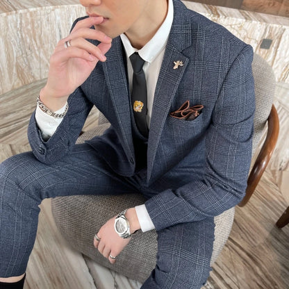 Modified Plaid Three-Piece Suit for Men