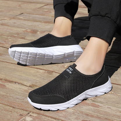Lightweight Breathable Slip-On Men Casual Shoes Size 39-47